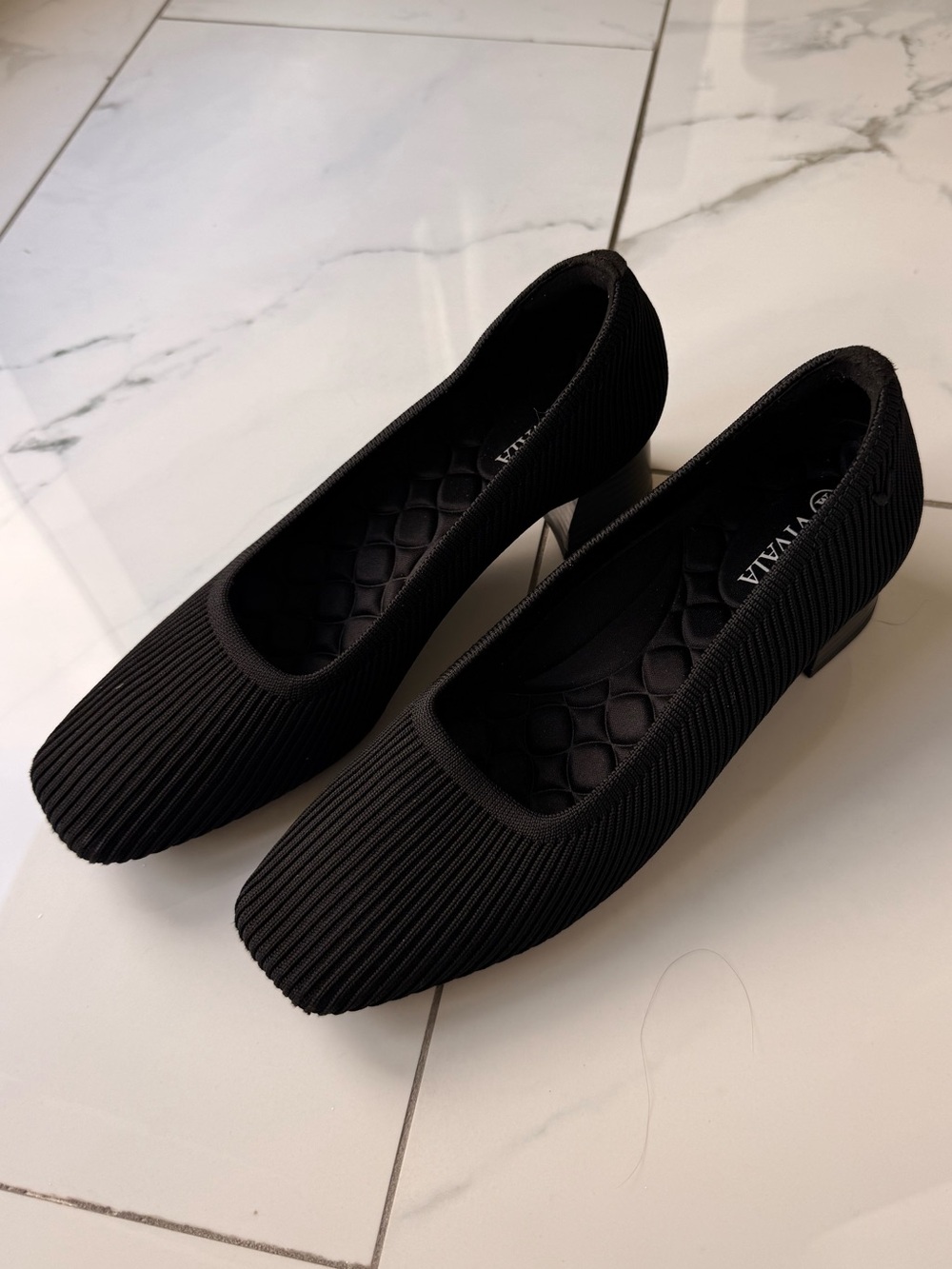 Vivaia Shoes Womens Sz 39 Black Melody 2.0 Square Toe Block Heel Pumps